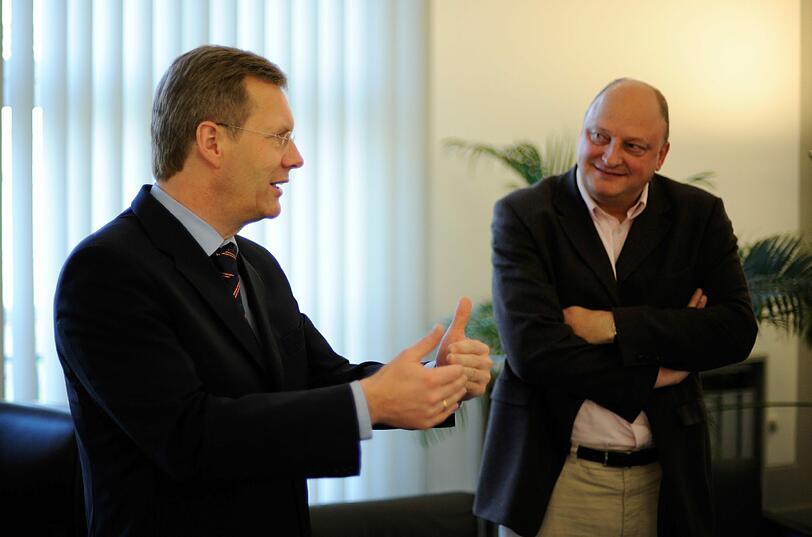 Der damalige niedersächsische Ministerpräsident Christian Wulff und sein Pressesprecher Olaf Glaeseker.