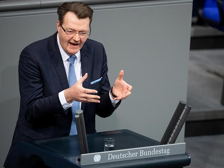 Michael Frieser (CSU), Abgeordneter, spricht im Bundestag. Foto: Monika Skolimowska/Archivbild