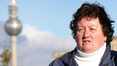 Ein Nachbarschaftsstreit am Maschendrahtzaun machte Regina Zindler zum Ph&auml;nomen.