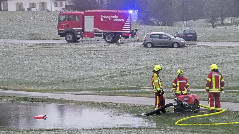 Bilder vom Feuerwehreinsatz in Irschenberg.