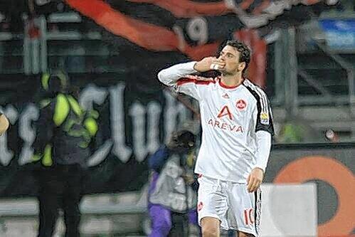Liebt den Club und ist in Nürnberg längst Publikumsliebling: Albert Bunjaku, mit elf  Saisontreffern der Alleinunterhalter in Sachen  Tore beim 1. FCN.
