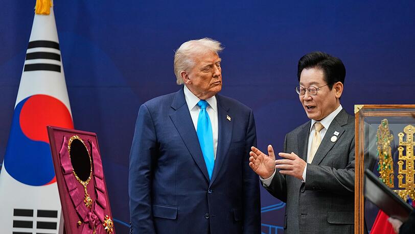 Trump und Südkoreas Präsident Lee waren sich voriges Jahr einig geworden in Sachen Zölle. (Archivbild) Trump und Südkoreas Präsident Lee waren sich voriges Jahr einig geworden in Sachen Zölle. (Archivbild)