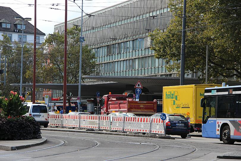 So sah's noch vor zwei Wochen am Hauptbahnhof aus - vor dem eigentlichen Baubeginn