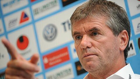 Friedhelm Funkel, neuer Trainer des TSV 1860 München.