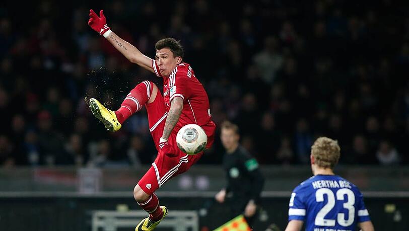 Bayerns Mario Mandzukic möchte dieses Jahr Torschützenkönig werden. Im Moment liegt er vorne mit 17 Treffern. Bayerns Mario Mandzukic möchte dieses Jahr Torschützenkönig werden. Im Moment liegt er vorne mit 17 Treffern.
