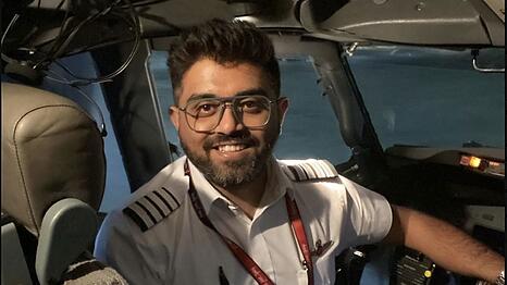 Flugkapit&auml;n Smit Machchhar wurde f&uuml;r seinen Einsatz im Cockpit nun in den Vereinigten Arabischen Emiraten geehrt. (Archivbild)