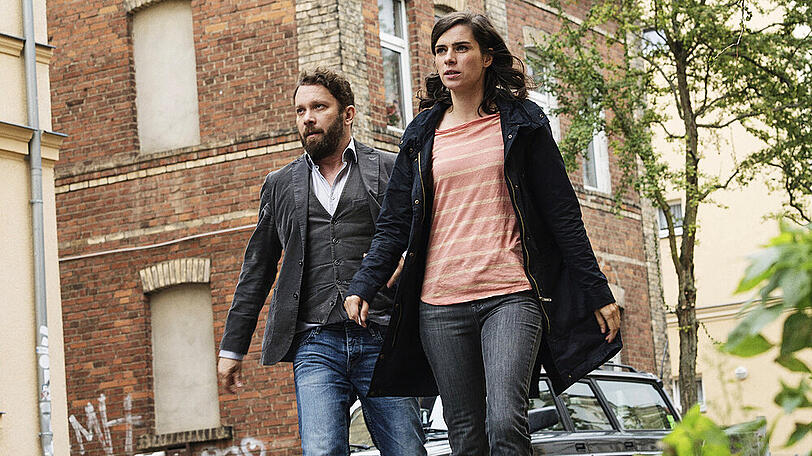"Tatort: Die harte Kern": Lessing (Christian Ulmen) und Kira Dorn (Nora Tschirner) sind ratlos