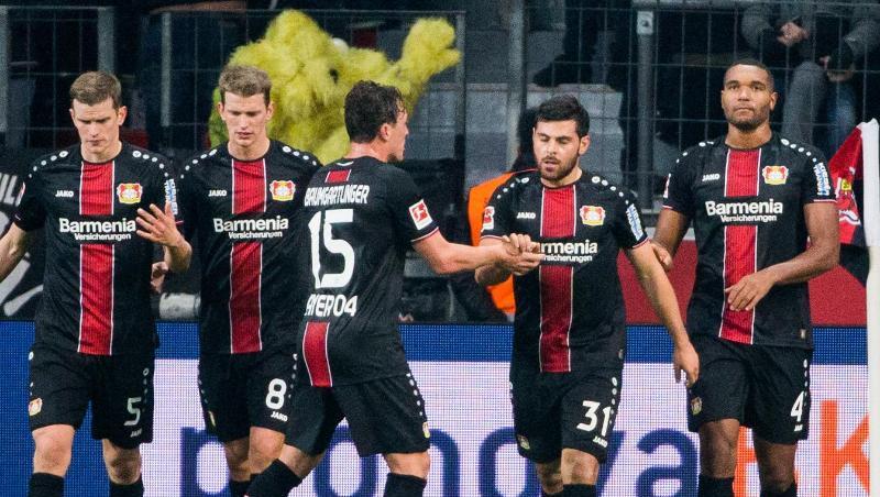 Kevin Volland (2.v.l.) erzielte beide Tore für Bayer Leverkusen.