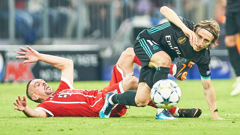 FRANCK RIBERY, NOTE 2: 35 und kein bisschen müde. Ärgerte Carvajal mit seinen Dribblings gewaltig, verstolperte aus sehr guter Einschussposition (34.). Manko: Er vergab einige Torchancen.