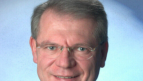 Weinte gestern als Angeklagter vor Gericht: Franz Josef Lerzer (54), Ex-Bürgermeister von Greding. Weinte gestern als Angeklagter vor Gericht: Franz Josef Lerzer (54), Ex-Bürgermeister von Greding.