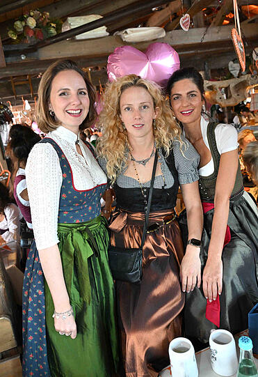 Ebenfalls auf der Veranstaltung des Clubs europäischer Unternehmerinnen anwesend, waren Catharina Recker, Janina Roider und Julia Heinz.