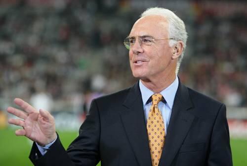 &bdquo;Mutlos, da ist keiner annähernd in Normalform&ldquo;: Franz Beckenbauer kritisiert die Bayern.