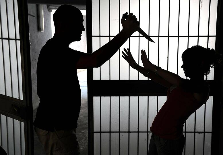 Nach dem brutalen Mord an einer 35-Jährigen aus Tirol ist die Polizei einen entscheidenden Schritt weiter: Der Freund der Toten steht unter Verdacht. (Symbolbild)