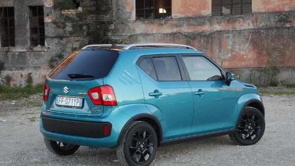 Vorne SUV-Zwerg, hinten Kleinstwagen-Schrägheck: Der neue Suzuki Ignis passt in keine geläufige Schublade. Vorne SUV-Zwerg, hinten Kleinstwagen-Schrägheck: Der neue Suzuki Ignis passt in keine geläufige Schublade.