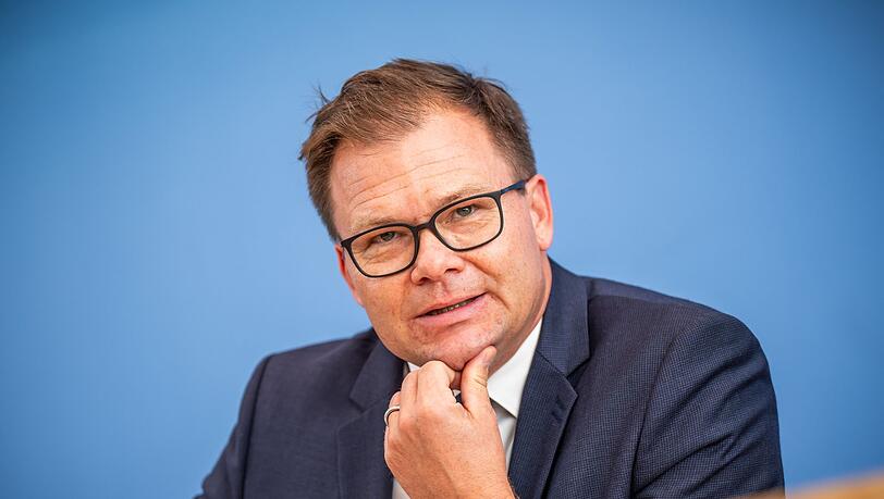 Gleicher und verschieden: Deutschland im Jahr 33 der Einheit