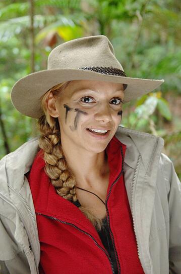Tag 4 im Dschungelcamp: Jazzy muss in die Stinkewanne - die Bilder aus dem Camp