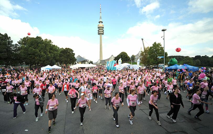 Rosa Frauenpower im Olympiapark: Die Bilder vom Women's Run 2012.