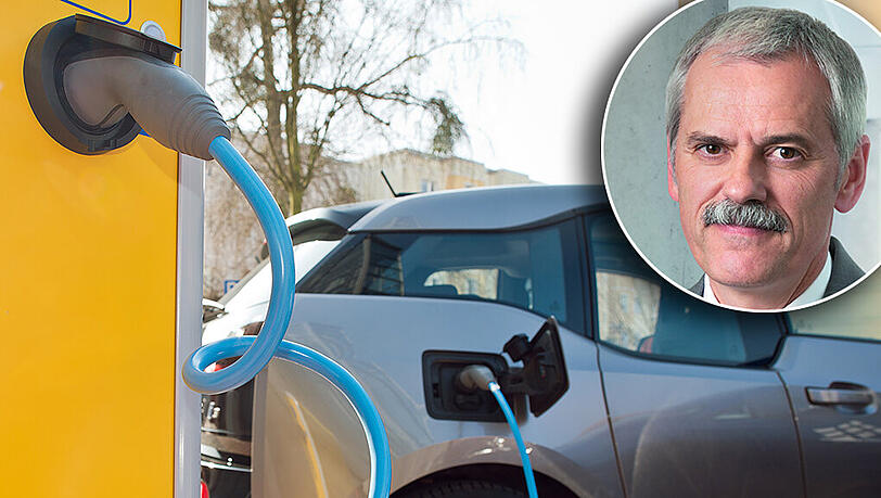 Wirtschaftswissenschaftler Willi Diez glaubt, dass die Reichweite von E-Autos in den nächsten Jahren massiv ansteigen wird. Wirtschaftswissenschaftler Willi Diez glaubt, dass die Reichweite von E-Autos in den nächsten Jahren massiv ansteigen wird.