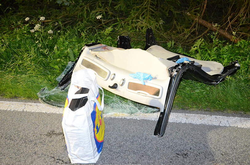 Tödlicher Unfall bei Mühldorf am Inn - die Bilder