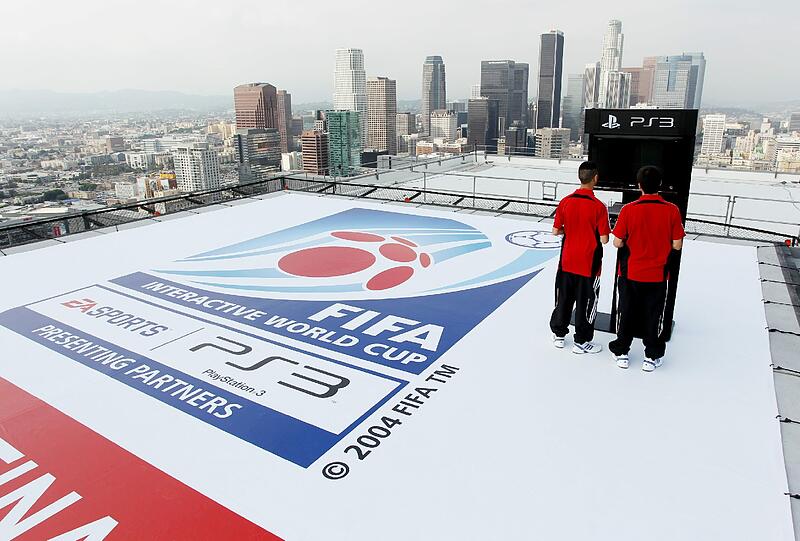 Bilder vom Finale des FIFA Interactive World Cup aus dem vergangenen Jahr.