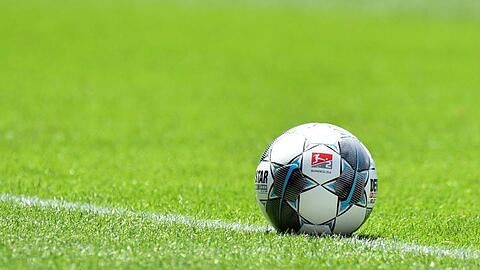 Die "Taskforce Zukunft Profifußball" soll für einen Wertewandel im überhitzten Profigeschäft sorgen sollen.