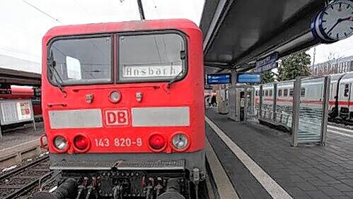 Ab Samstag soll die neue S 1 von Nürnberg nach Fürth fahren. Ab Samstag soll die neue S 1 von Nürnberg nach Fürth fahren.