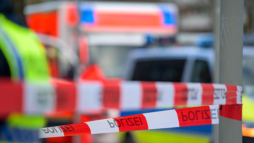 Bei einem Arbeitsunfall ist ein 60-Jähriger ums Leben gekommen. (Symbolbild) Bei einem Arbeitsunfall ist ein 60-Jähriger ums Leben gekommen. (Symbolbild)