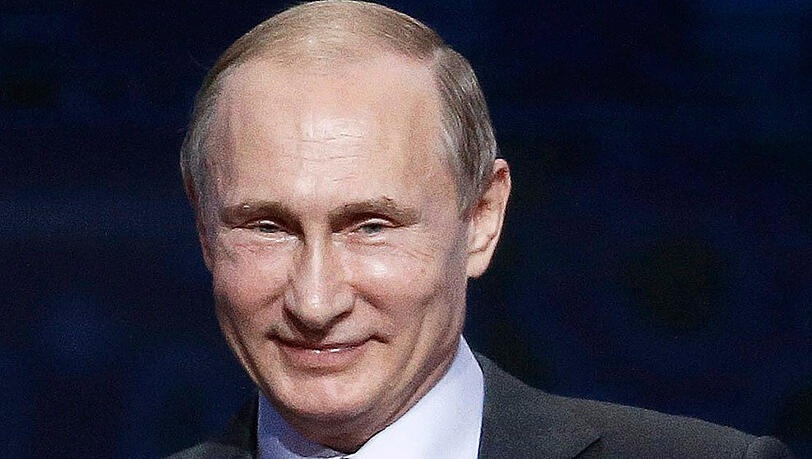Die EU lässt sich aus Sicht von Kremlchef Putin in politischen Entscheidungen viel zu sehr von den USA beeinflussen. Die EU lässt sich aus Sicht von Kremlchef Putin in politischen Entscheidungen viel zu sehr von den USA beeinflussen.