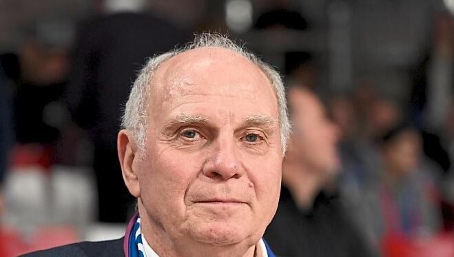 Lob für Tuchel und die Bayern-Mannschaft: Ehrenpräsident Uli Hoeneß.  dpa