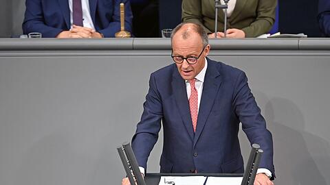 Kanzler Merz ist der Meinung, dass seine Regierung einen Stimmungsumschwung in Deutschland herbeigeführt hat.