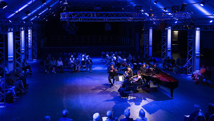 Leif Ove Andsnes und das Streichquartett des BR-Symphonieorchesters in der Tonhalle. Leif Ove Andsnes und das Streichquartett des BR-Symphonieorchesters in der Tonhalle.