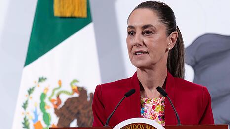 Pr&auml;sidentin Sheinbaum garantiert die Sicherheit der Fu&szlig;ballfans bei der WM. (Archivbild)