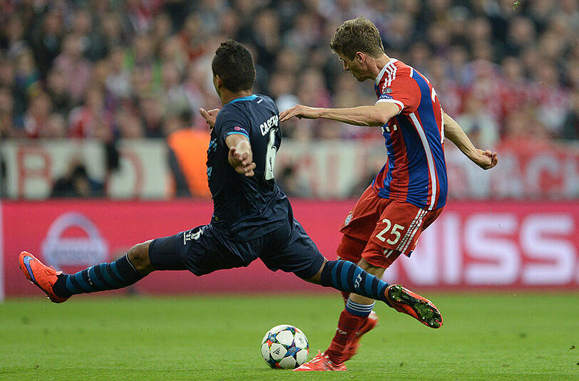 Thomas Müller: Note 1. Legte Lewandowski zweimal auf.  Schuss abgefälscht und Torwartfehler beim 4:0 ? wollte der WM-Freistoß-Stolperer wohl genau so. Jetzt bester deutscher Champions-League-Torschütze (27).