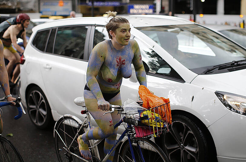 Die Bilder vom "World naked bike ride"