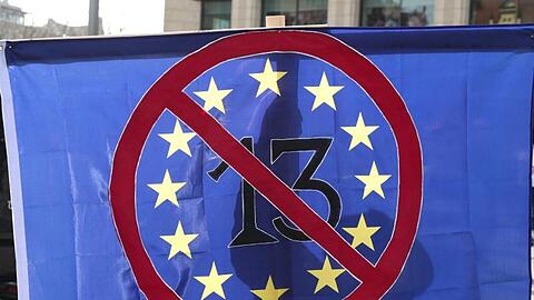 Kurz vor der entscheidenden Abstimmung über die Reform des Urheberrechts im EU-Parlament haben Tausende in Europa gegen das Vorhaben protestiert.
