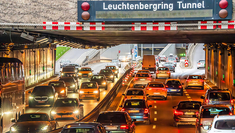 Wegen Abbrucharbeiten ist der Leuchtenbergring am letzten Mai-Wochenende komplett gesperrt. (Archivbild)