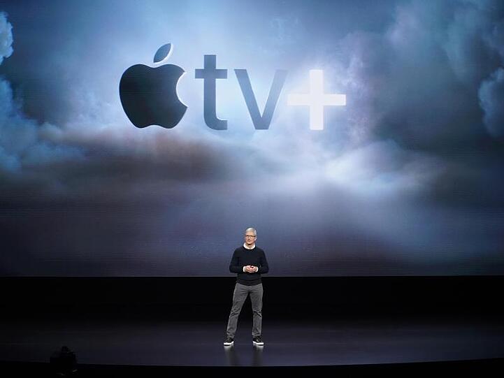 Apple-Produktvorstellung mit CEO Tim Cook. Apple TV+ soll ebenso wie Disney+ im November starten.
