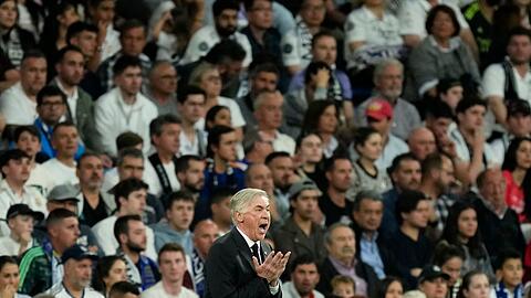Trainer-Star Carlo Ancelotti musste sich mit seiner Mannschaft gegen den FC Villarreal mit 2:3 geschlagen geben.