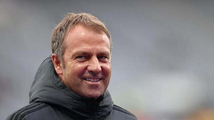 Für Bundestrainer Hansi Flick bedeutet Platz eins in der WM-Qualifikation nicht automatisch Sorglosigkeit.
