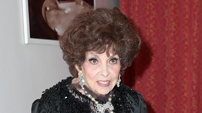 Gina Lollobrigida wehrt sich.