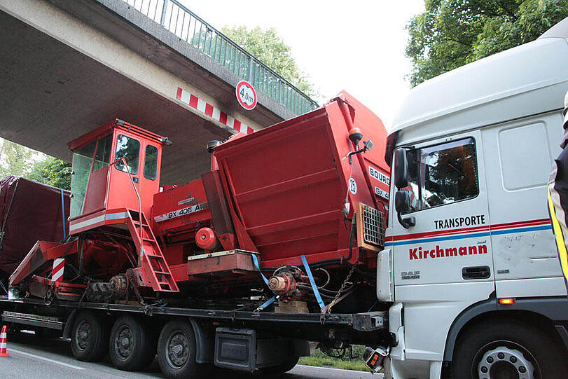 Reichertsheim: Massen-Crash: Hier krachen drei LKW ineinander - Bayern - Abendzeitung München