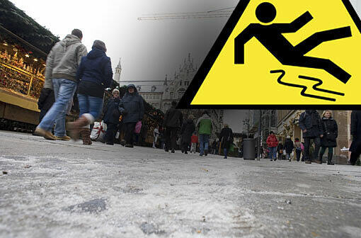 Zum zweiten Adventswochenende wird es in der Fußgängerzone voll - und gefährlich. Innerhalb kurzer Zeit können die Wege wieder spiegelglatt werden.