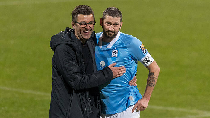 Der Trainer und sein Torjäger: 1860-Coach Michael Köllner (links) und Angreifer Sascha Mölders.