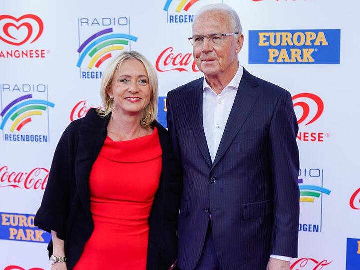 Zur Verleihung des Radio Regenbogen Awards erschienen auch Franz Beckenbauer und seine Ehefrau Heidi.