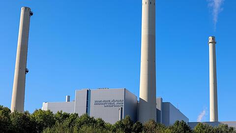 Im nächsten Winter verfeuern die Stadtwerke im Heizkraftwerk Nord in Unterföhring keine Kohle mehr. Trotzdem gibt es Unmut.