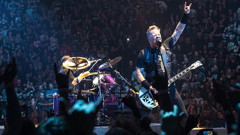 Auch nach mehr als 35 Jahren immer noch die Götter des Metal: Metallica, hier bei einem Konzert in Manchester. Auch nach mehr als 35 Jahren immer noch die Götter des Metal: Metallica, hier bei einem Konzert in Manchester.