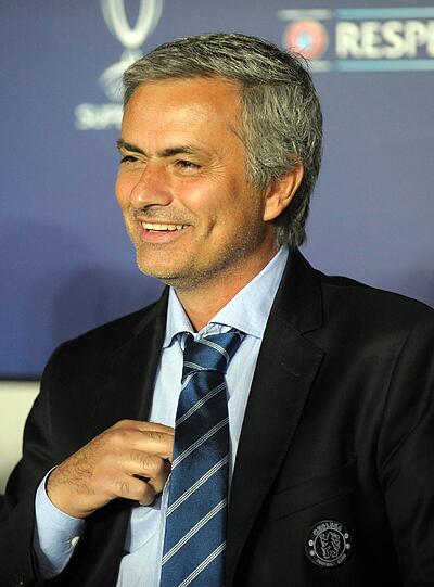 Weg von Real: Endlich ist Jose Mourinho wieder zurück bei seiner alten Liebe Chelsea London. Aus dem "Special One" wird nach eigenen Worten der "Happy One".