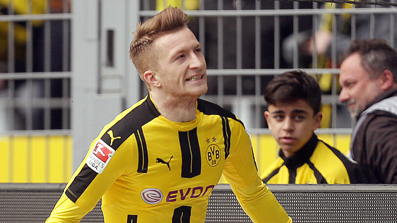 Traf gegen Eintracht Frankfurt bereits nach zwei Minuten mit der Hacke zum 1:0: Dortmunds Hoffnungsträger Marco Reus.