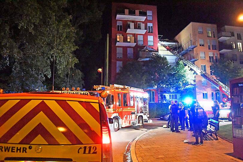 Bilder vom Feuerwehreinsatz in Ramersdorf.