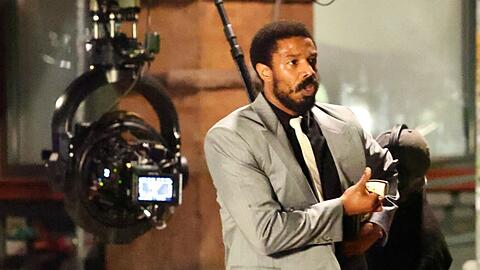 Michael B. Jordan bei Dreharbeiten zu "Miami Vice '85" in New York City.